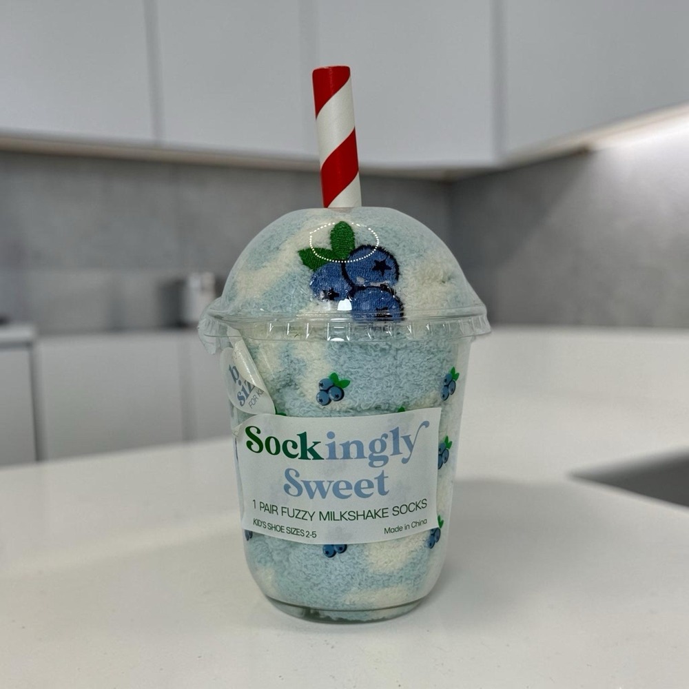 Target Kids Fuzzy Blueberry Milkshake Socks Shoe Size 2-5 Gift Cup NWT 2025